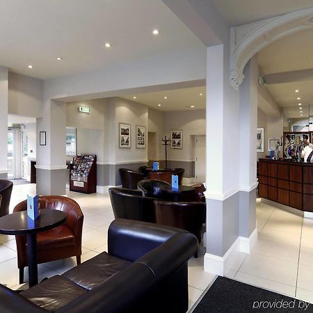 Wolverhampton Goldthorn Hotel Екстериор снимка