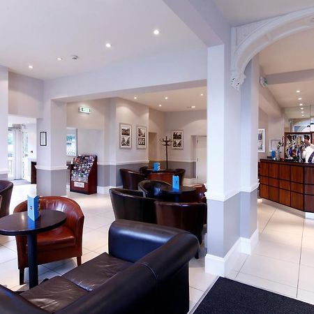 Wolverhampton Goldthorn Hotel Екстериор снимка
