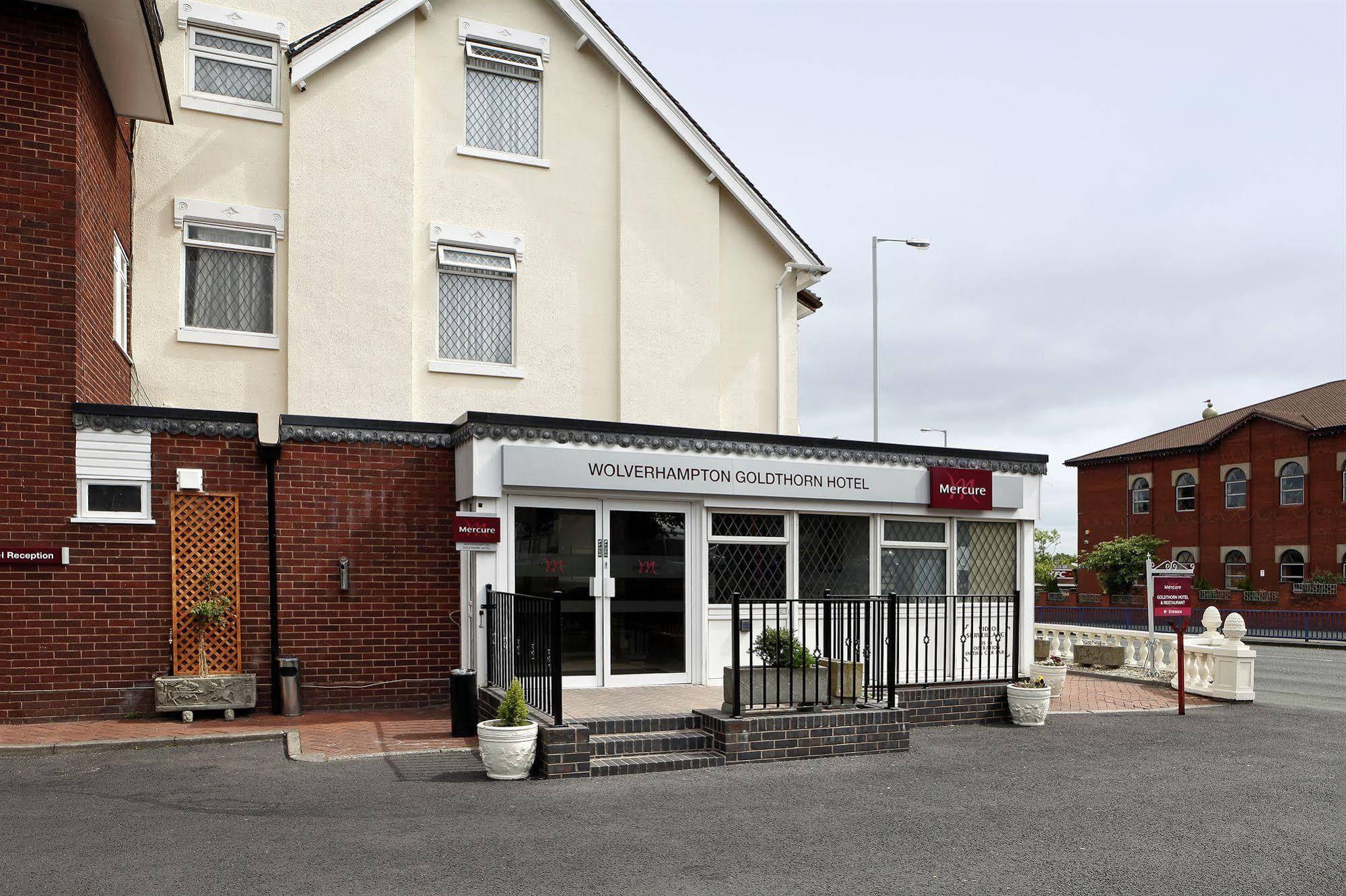 Wolverhampton Goldthorn Hotel Екстериор снимка