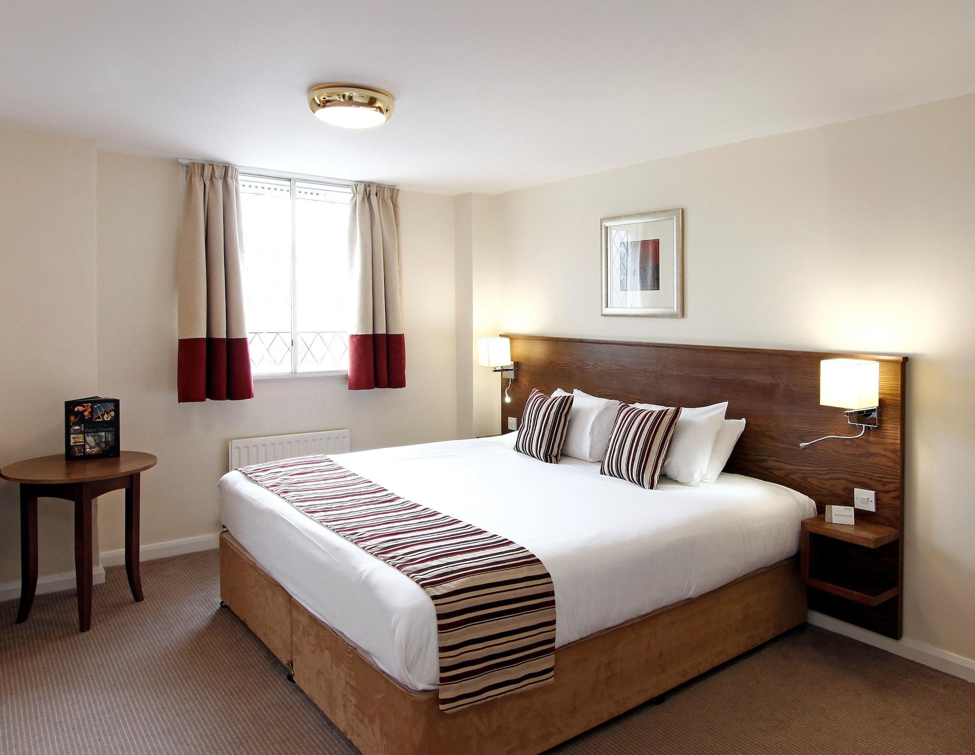 Wolverhampton Goldthorn Hotel Екстериор снимка