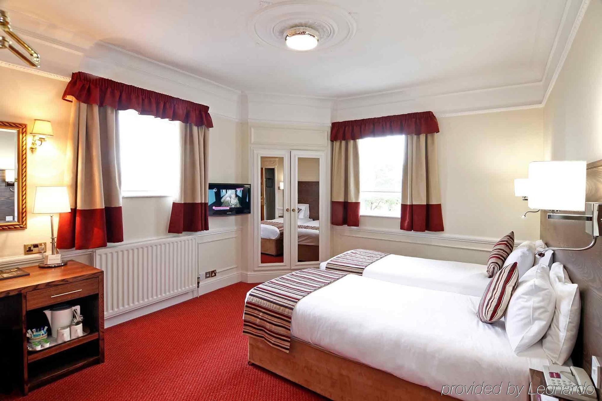 Wolverhampton Goldthorn Hotel Стая снимка